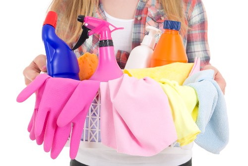 Domestic carpet cleaning for halls and living rooms in Croydon
