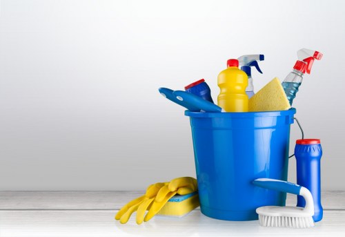Kitchen deep cleaning in Croydon targeting grease and hidden grime